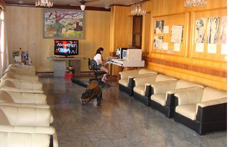 קורומבה Santa Monica Palace Hotel מראה חיצוני תמונה