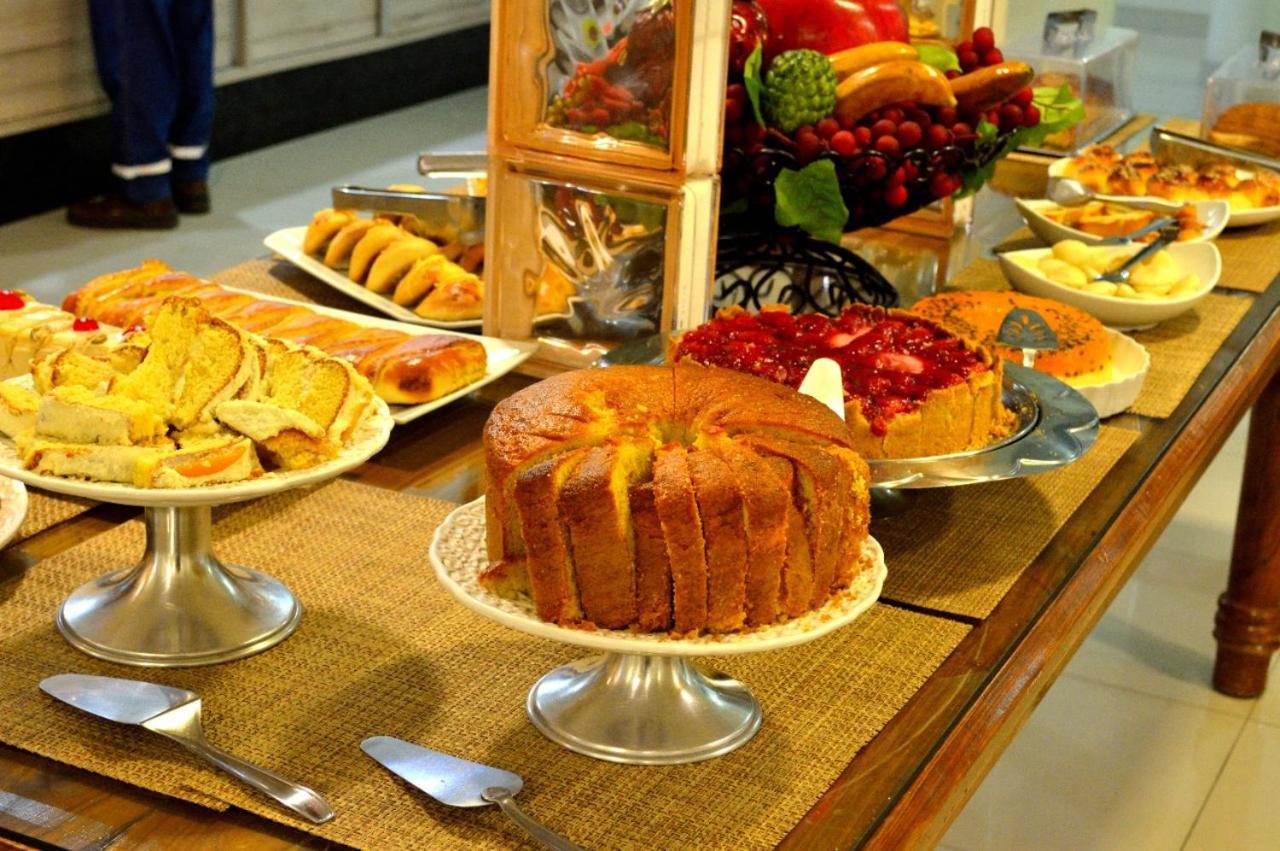 קורומבה Santa Monica Palace Hotel מראה חיצוני תמונה